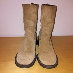 Tommy Hilfiger suede booties